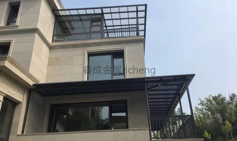 鋁合金雨棚、露臺(tái)棚加強(qiáng)型生產(chǎn)廠家